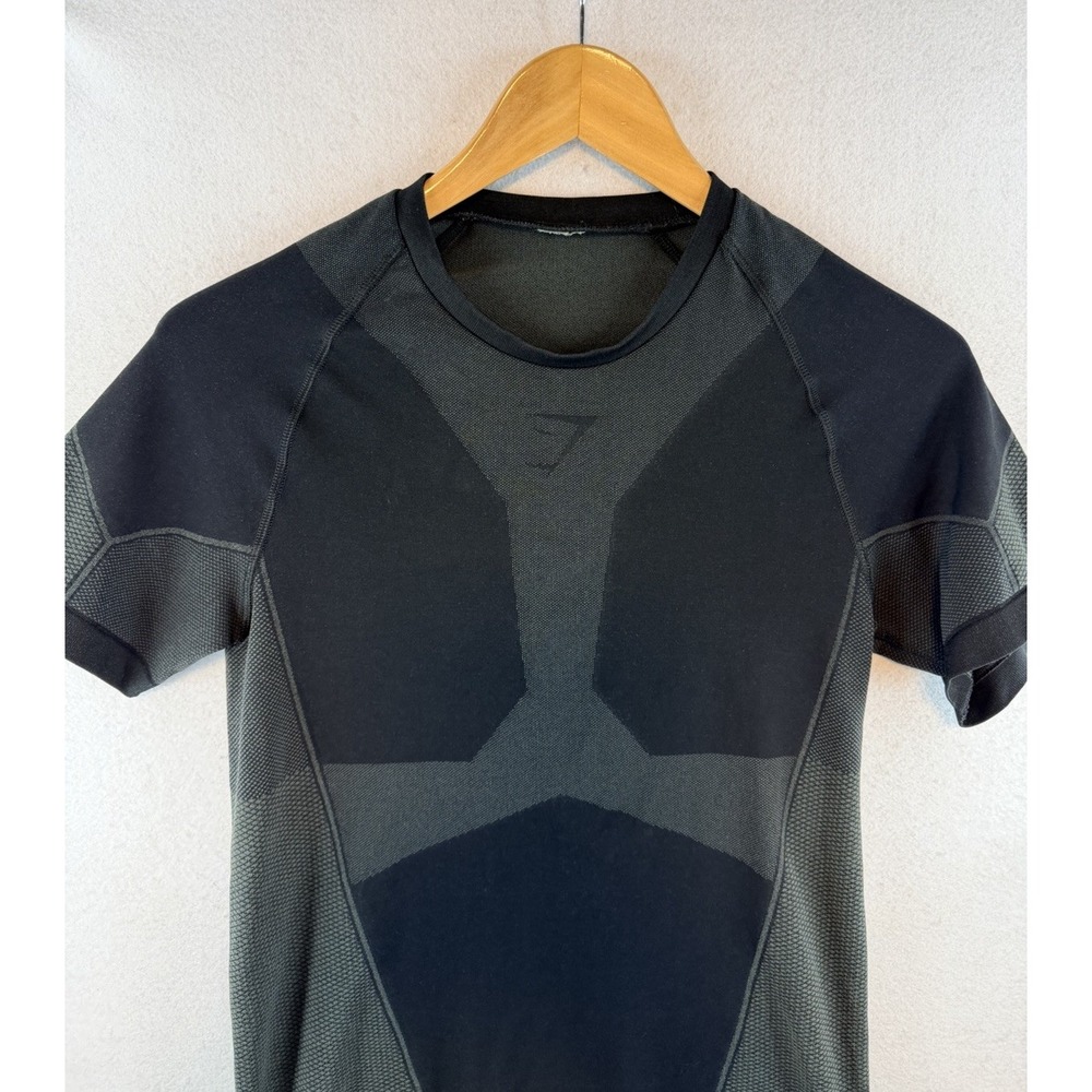 Gymshark Men's Free Force Seamless Compression Shirt Black Sm/Med Training EUC